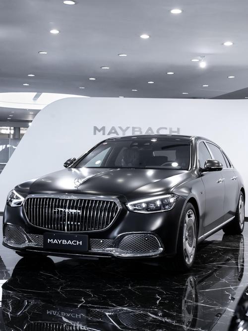 深圳19岚图汽车的售后服务让用户无忧出行，迈巴赫未来的豪华车趋势