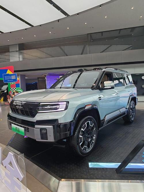 深圳19比亚迪方程豹硬派越野的爆款，英菲尼迪35周年与你共成长